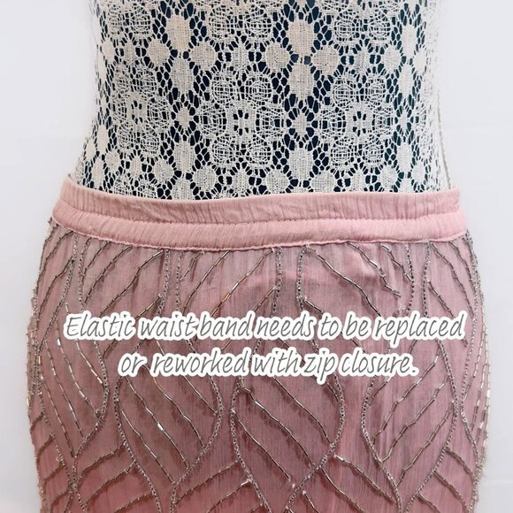 Fantasy by Lisa Kane, Silver-Beaded, Pink Pure Silk Chiffon Dress, Size 14-16 - Picture 13 of 14